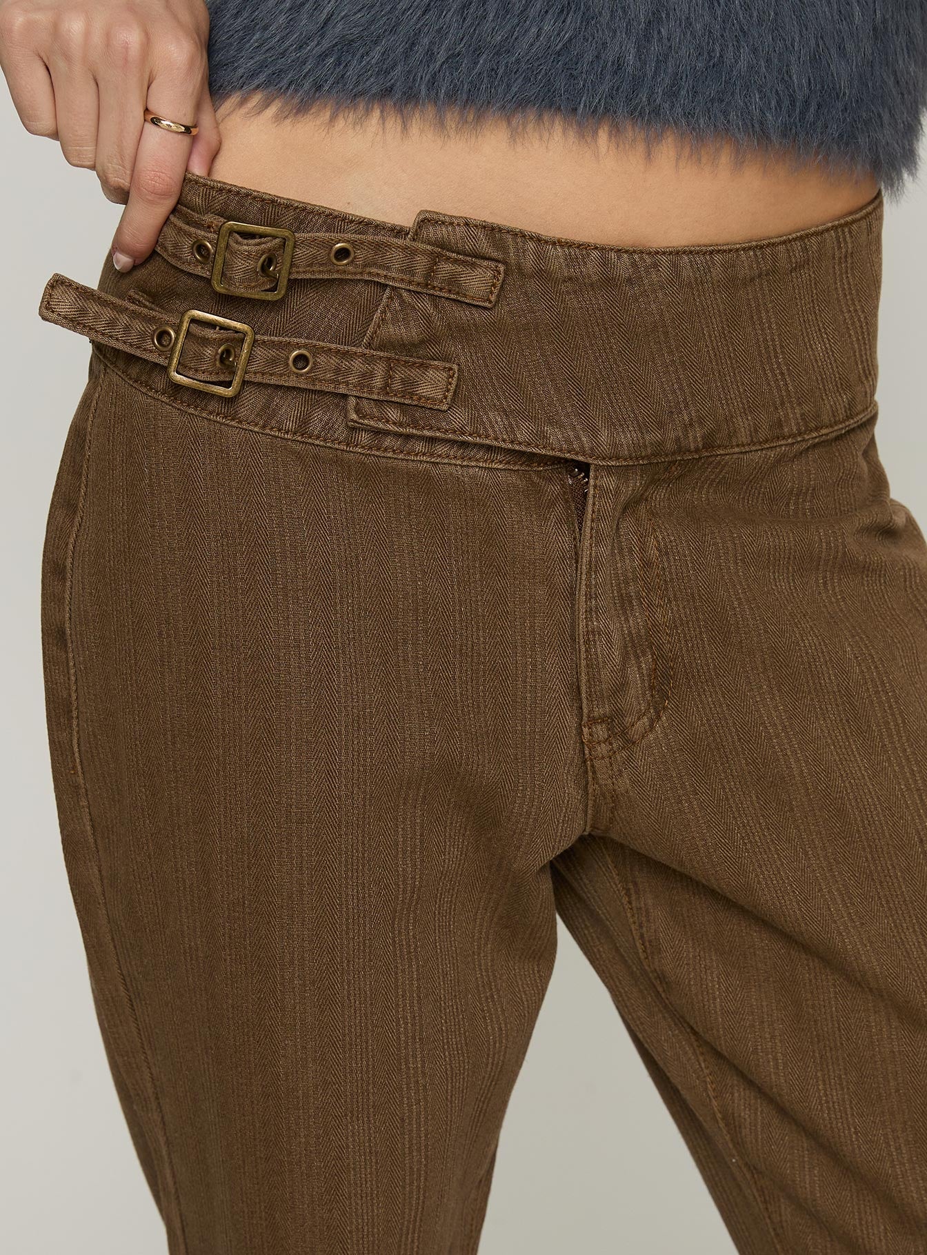 Thrill Ride Mid Rise Flare Jeans Washed Brown - Image 6