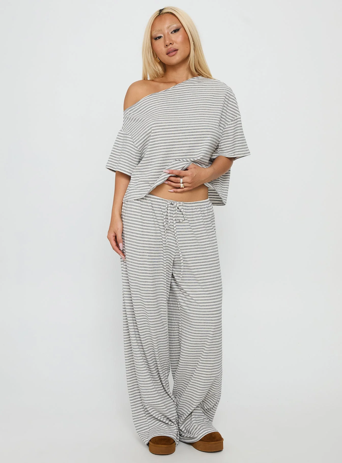 Tobie Off Shoulder Sleep Set Grey Stripe - Image 3