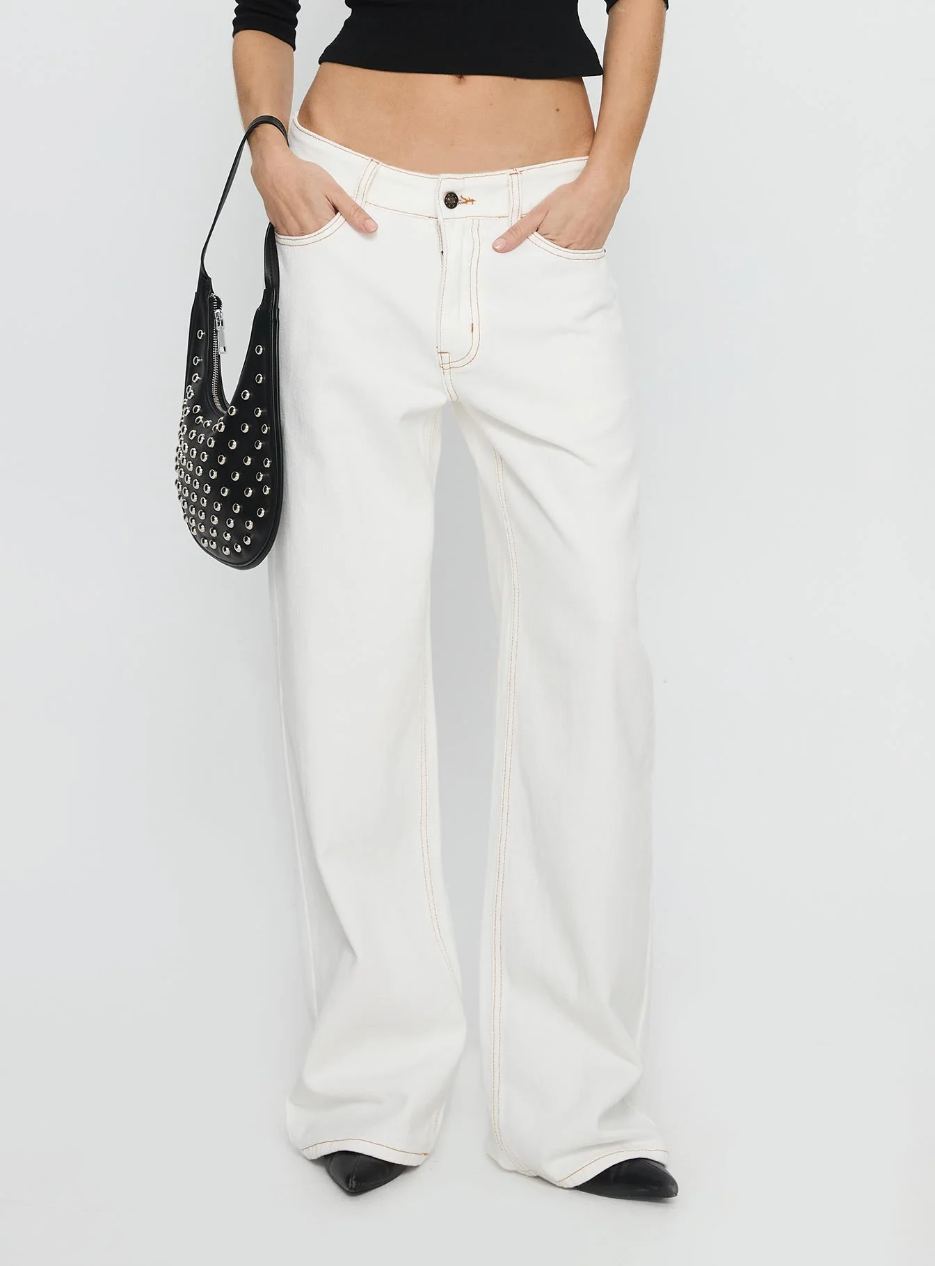 Top Model Low Rise Straight Leg Jeans Porcelain - Image 2