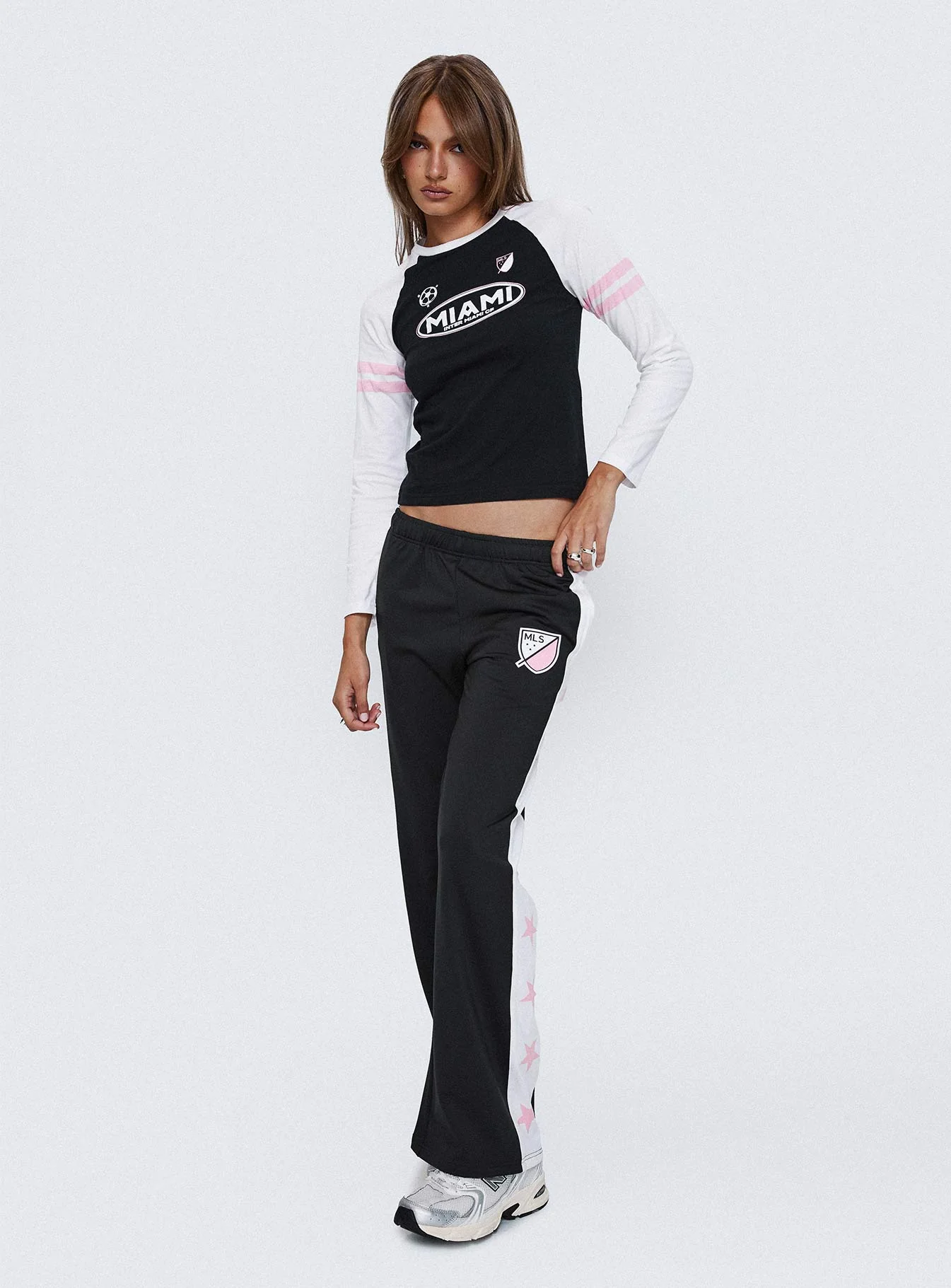 Track Star Pants Black - Image 8