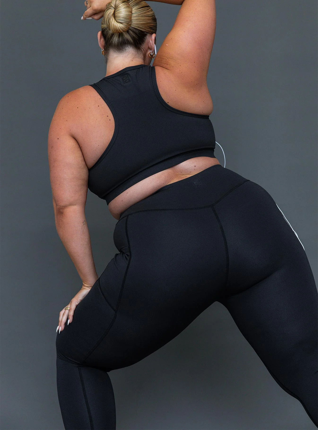 Unstoppable Activewear 7/8 Leggings Black Curve - Image 4