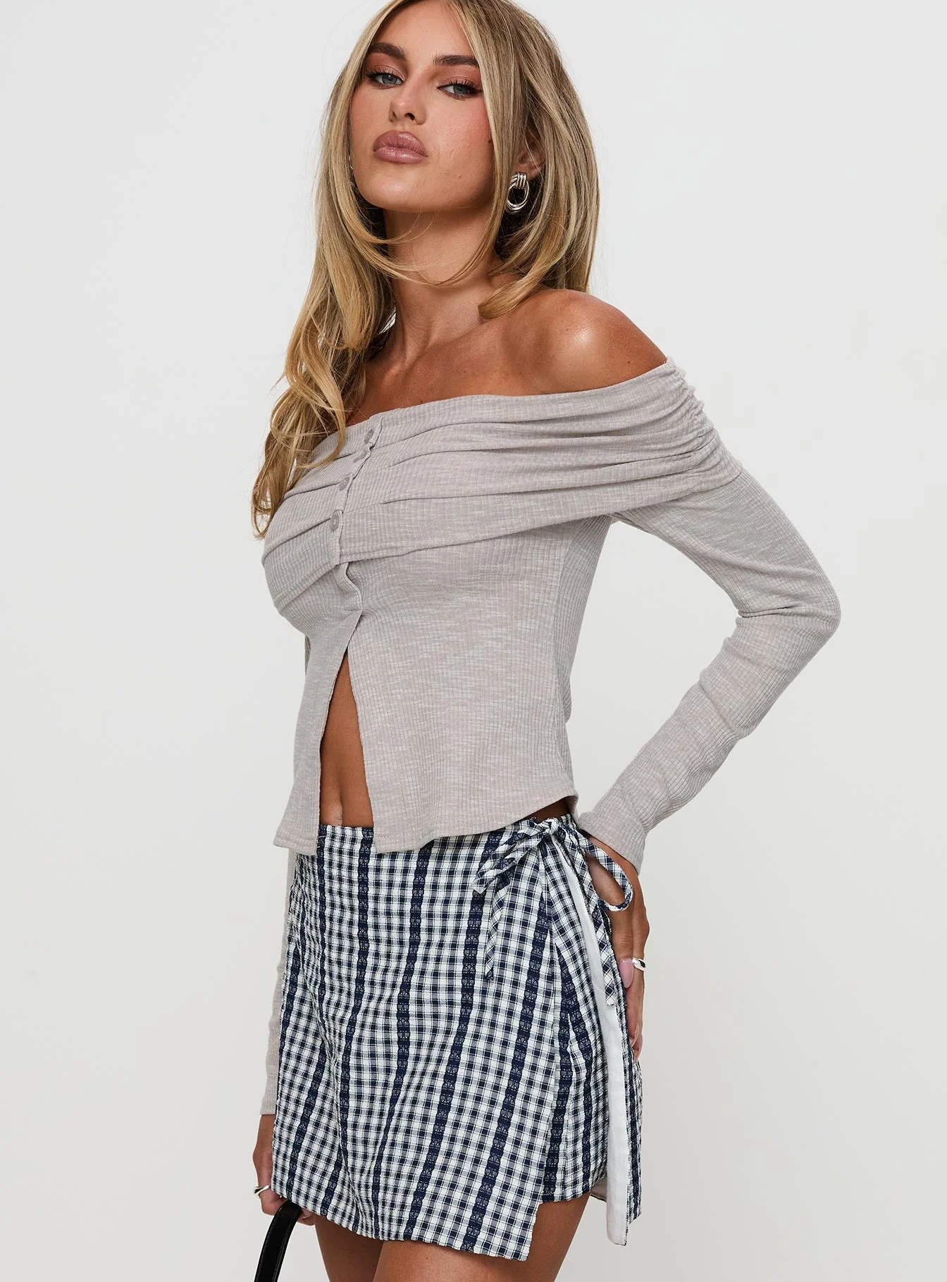 Victorea Off Shoulder Top Grey - Image 4