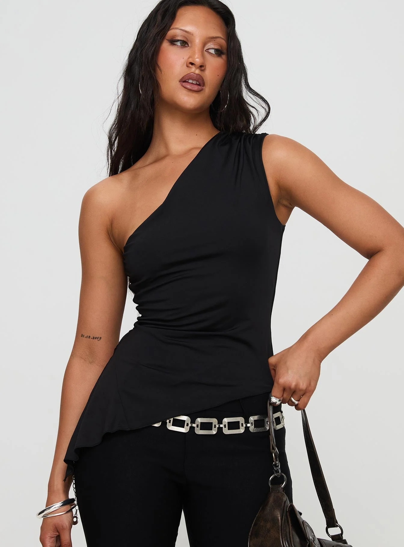 Vulnerable One Shoulder Top Black - Image 2