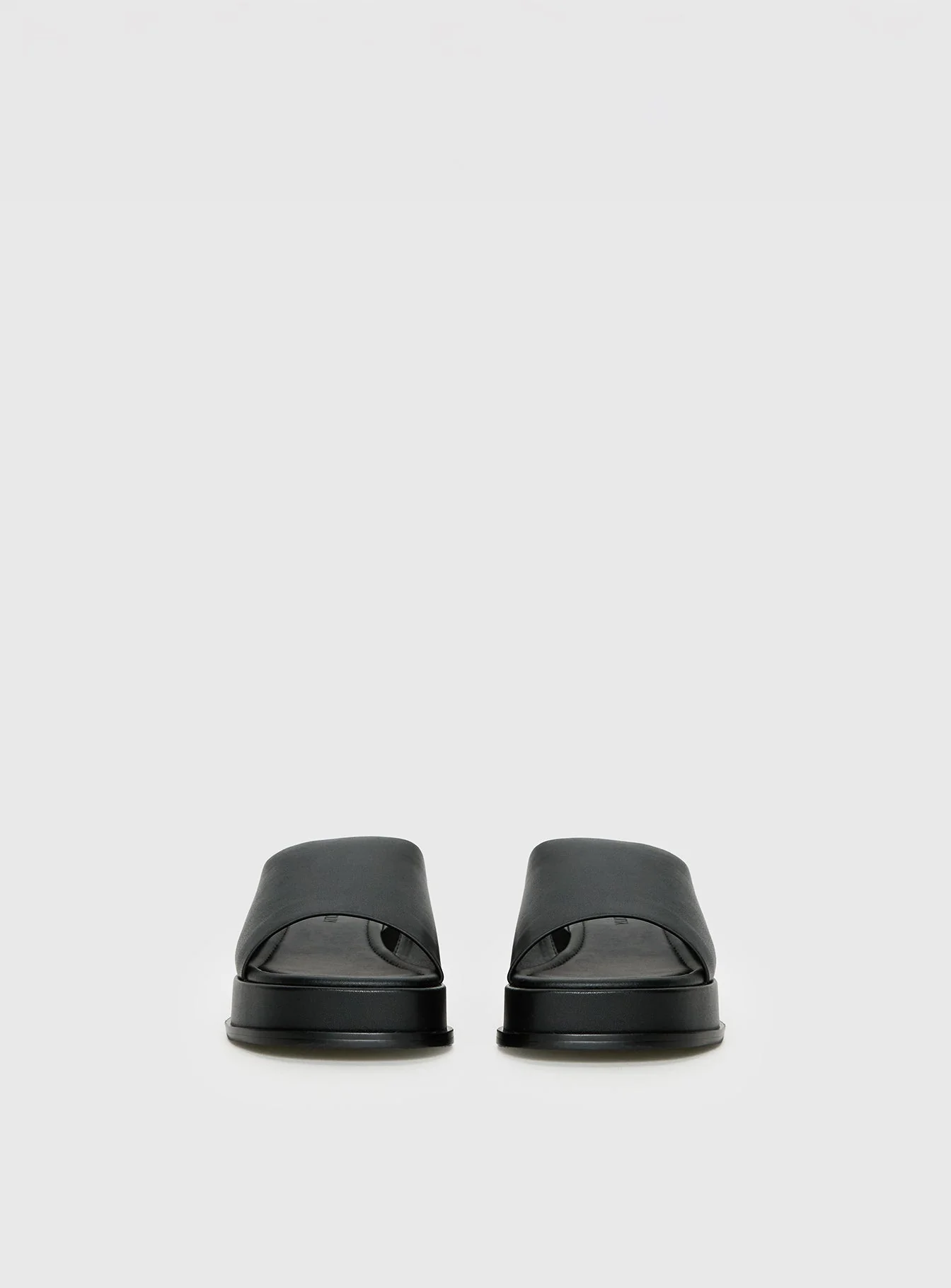 Bayshore Sandals Black - Image 4