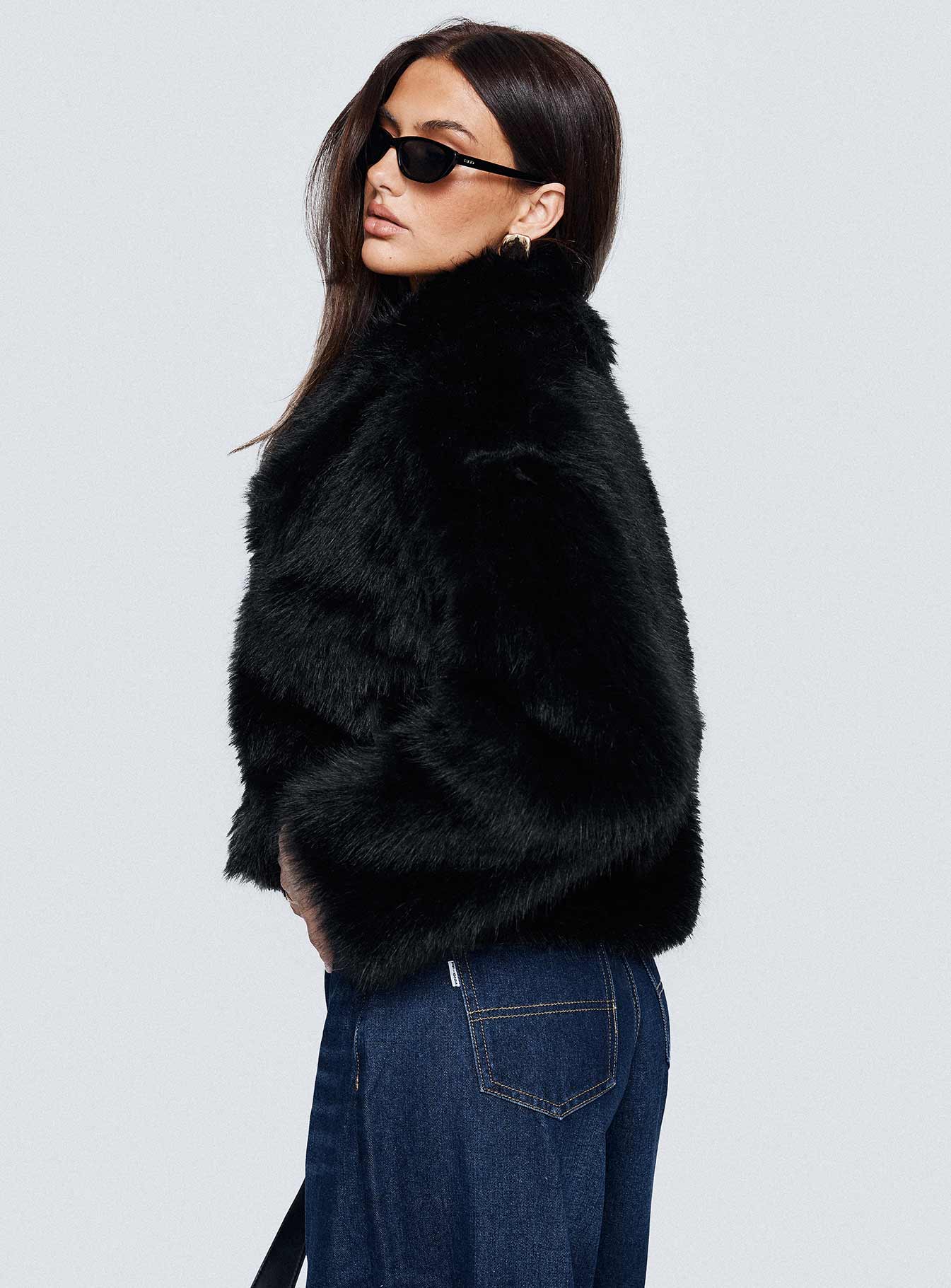 Wayland Faux Fur Jacket Black - Image 9