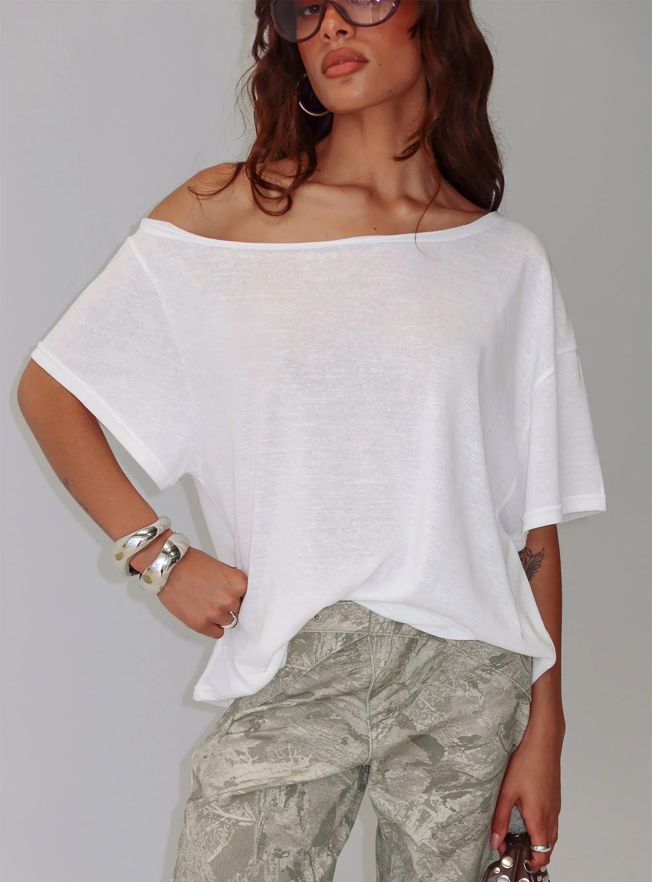 Winny Off Shoulder Tee White - Image 2