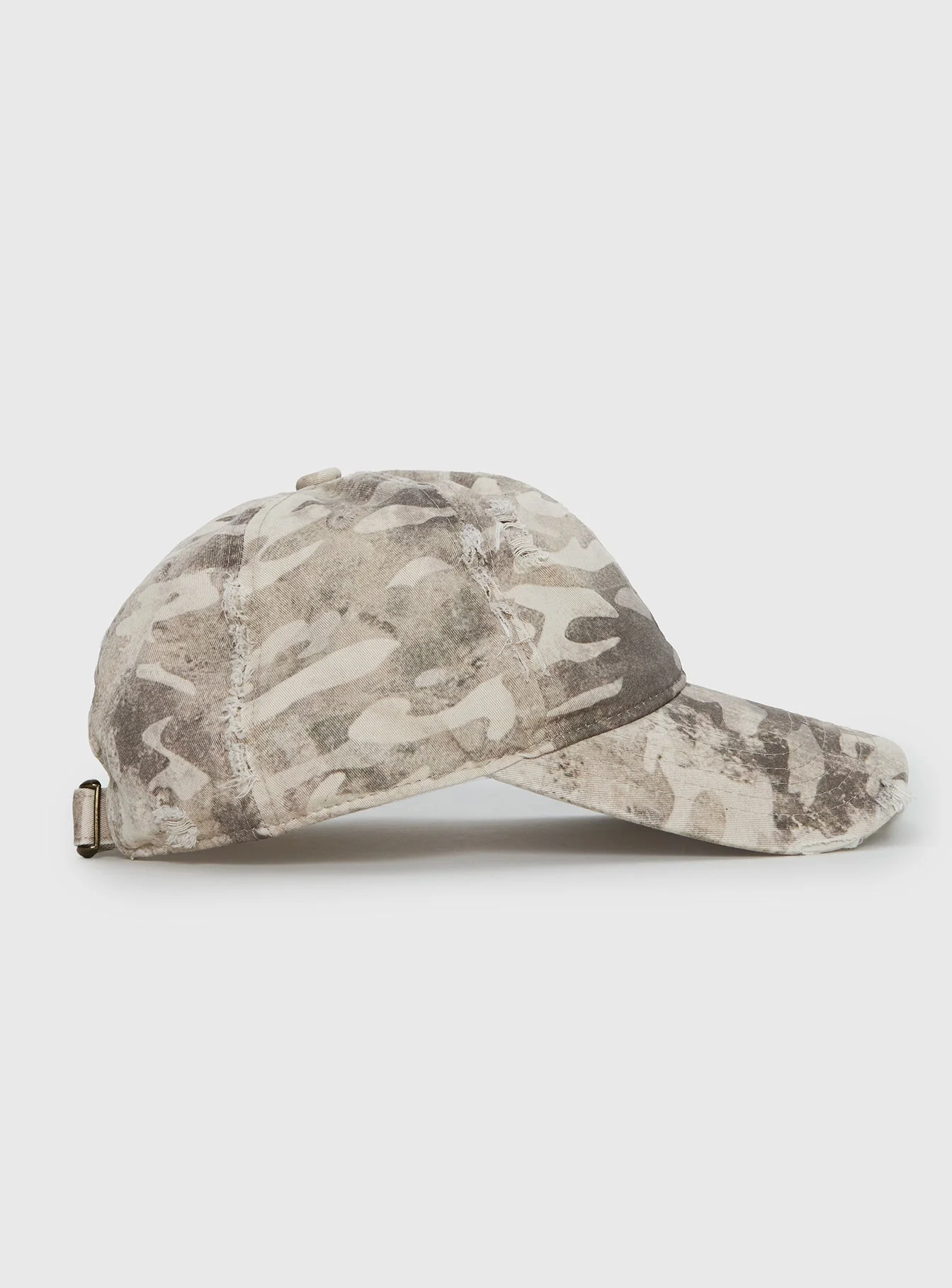 Wynston Distressed Cap Camo - Image 3