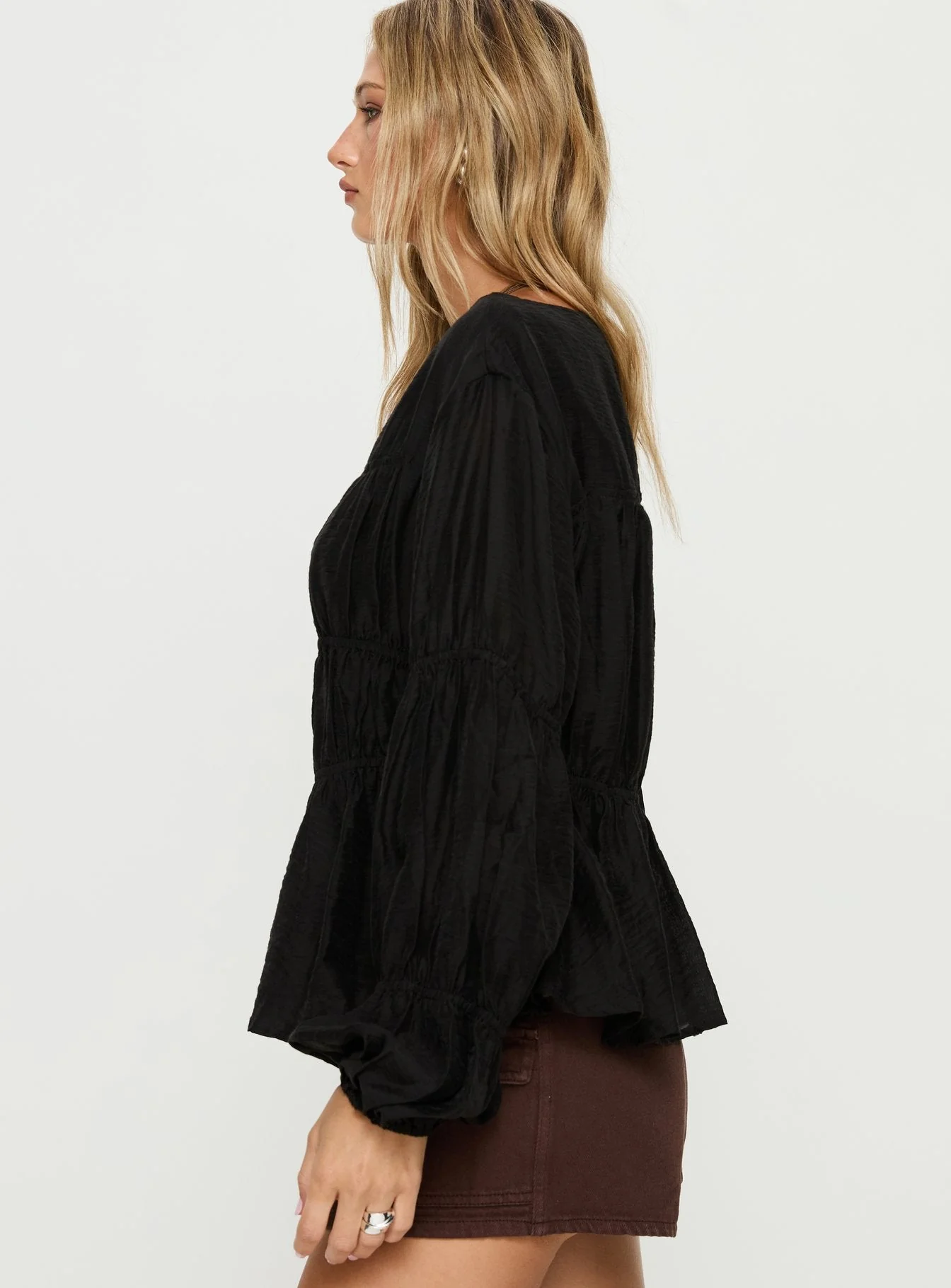 Xamira Ruched Long Sleeve Top Black - Image 3