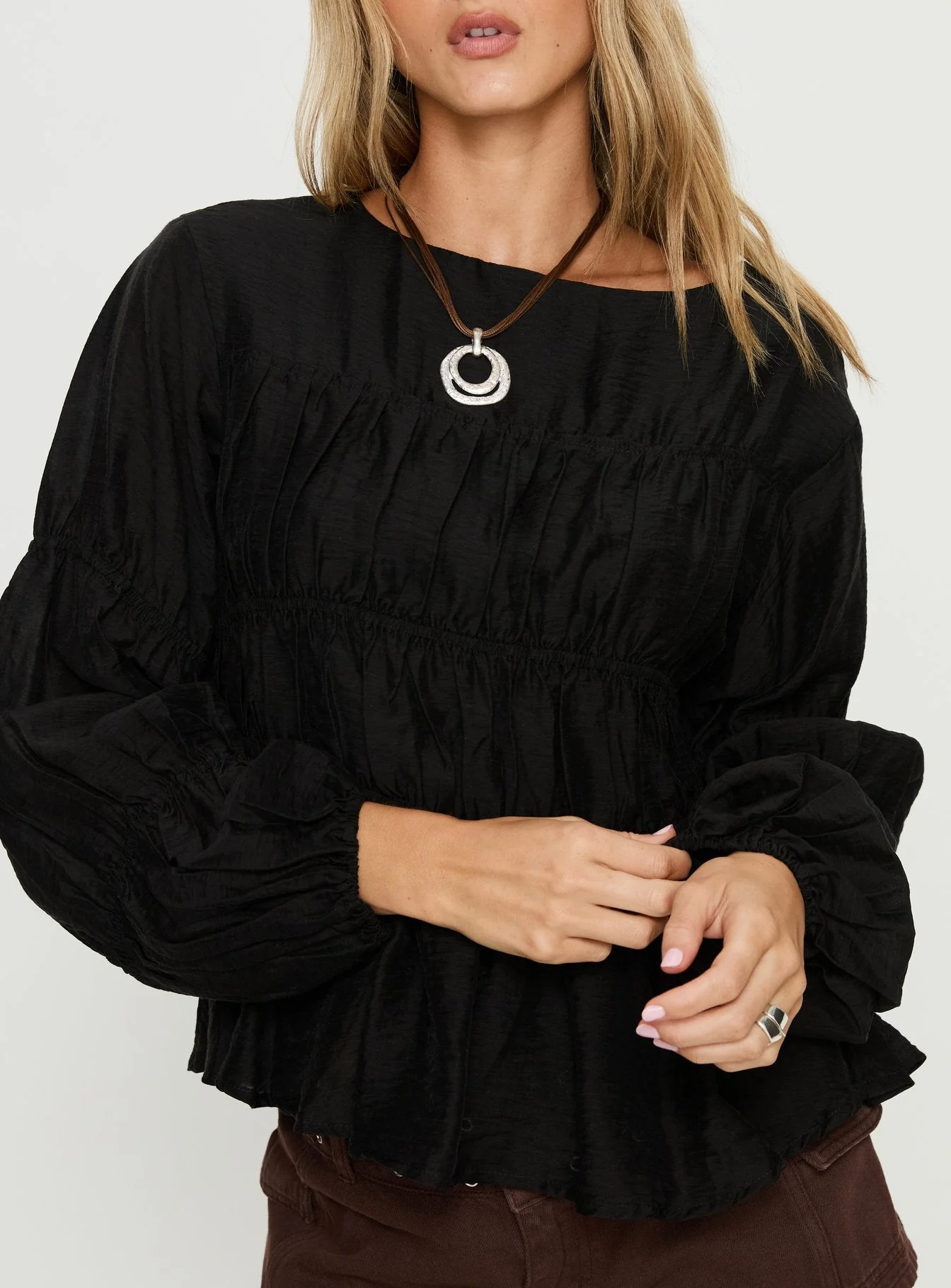 Xamira Ruched Long Sleeve Top Black - Image 5