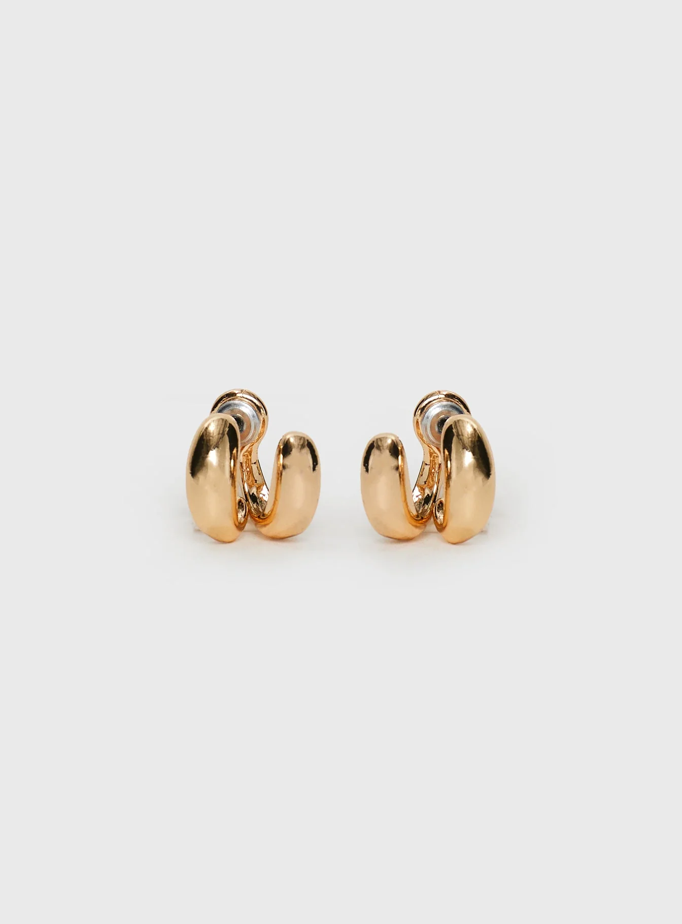 Yueh Earrings Gold - Image 3