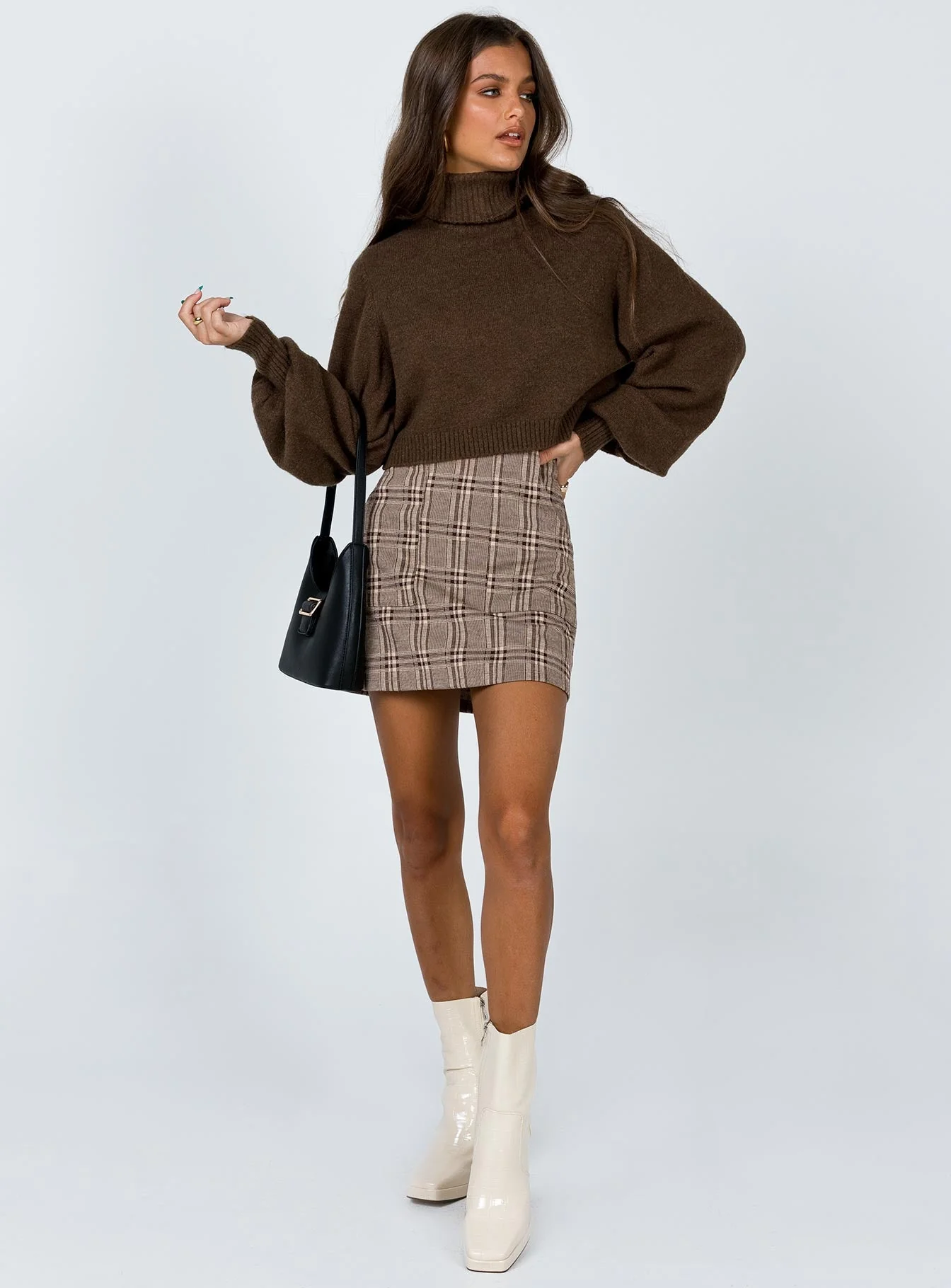 Zahara Cropped Turtleneck Sweater Brown - Image 4