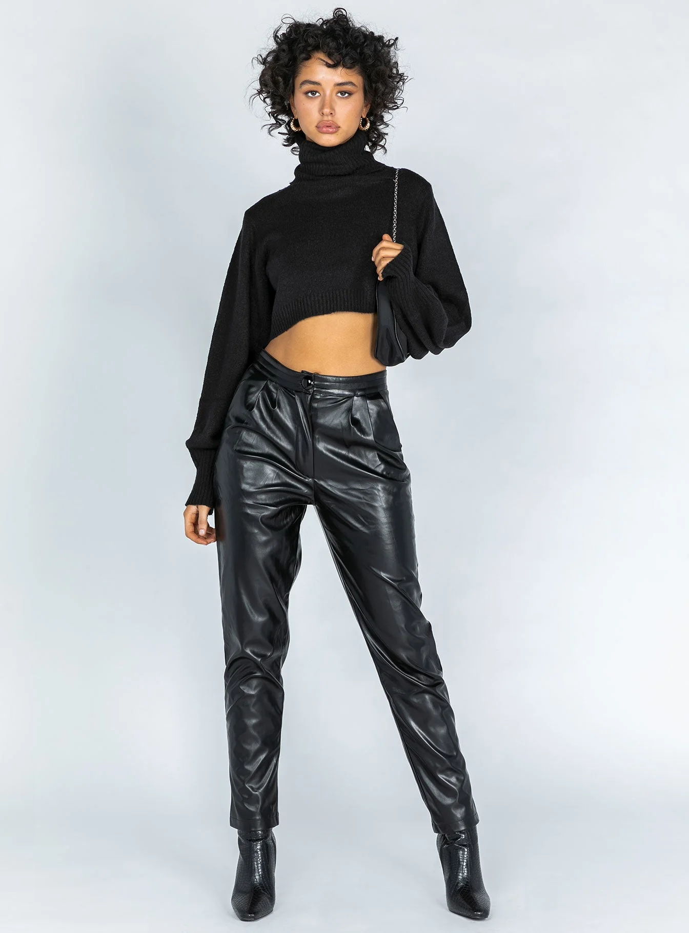 Zahara Cropped Turtleneck Sweater Black - Image 5
