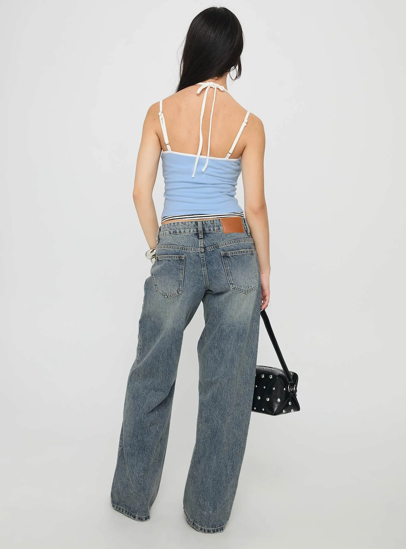 Zaralyn Low Rise Wide Leg Jeans Mid Blue Wash - Image 5