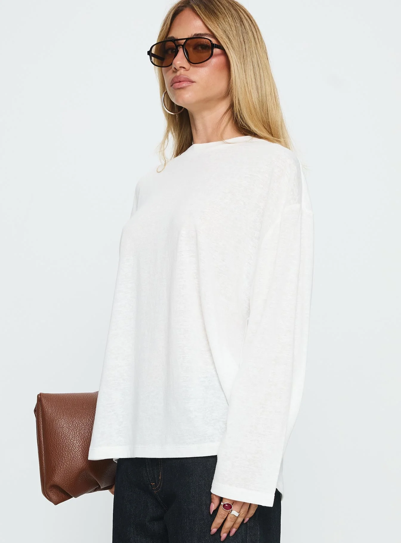 Zaydee Oversized Long Sleeve Top White - Image 4